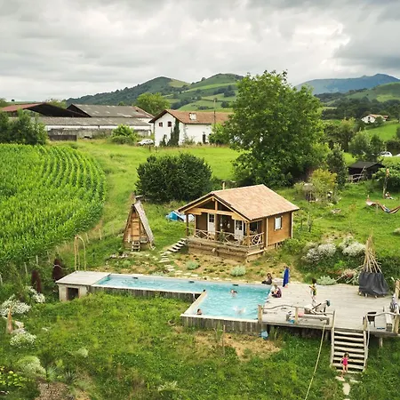 Bed & Breakfast Les Fous Du Village Saint-Esteben